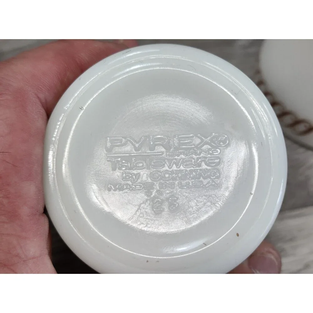 Pyrex set 709